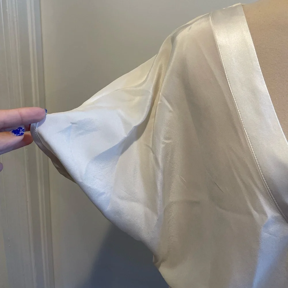 Rory Beca White 100% Silk V-Neck Blouse Size L - Picture 2 of 8